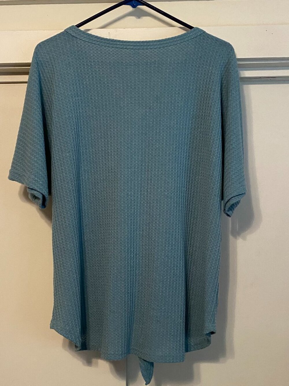 Rib knit, deep sea green short sleeve, button-down tunic w/bottom knot, size XL - Picture 7 of 10